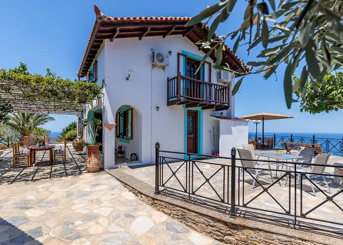 Sea Horizon * Skopelos Town